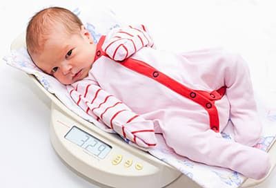 Что влияет на вес новорожденного ребенка