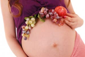 можно ли беременным виноград