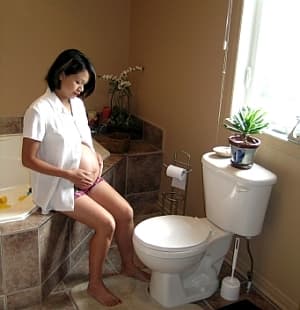 Откуда берутся запоры при беременности