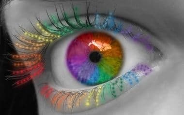 Как цвет глаз влияет на характер и судьбу