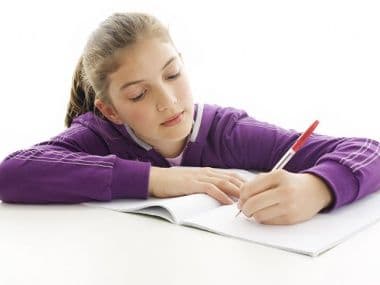 Как научить ребенка писать сочинение