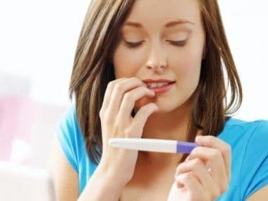 Тест положительный, а УЗИ не показывает беременность