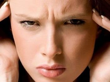 Как распознать и вылечить аллергию на лице: советы маме