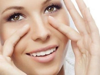Откуда берутся мешки под глазами и как вернуть свежий взгляд