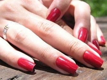 Как отрастить здоровые и крепкие ногти: полный обзор средств