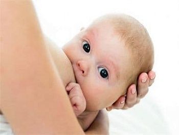Молоко после родов: что нужно знать маме в первые дни и недели