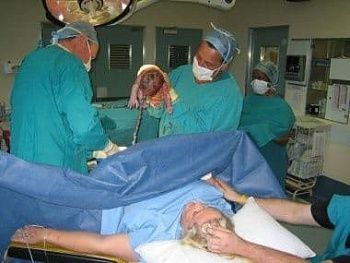 Делать ли кесарево сечение