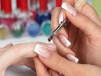 Укрепление ногтей гелем