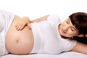 Как подготовиться к родам и не сойти с ума: советы акушера-гинеколога